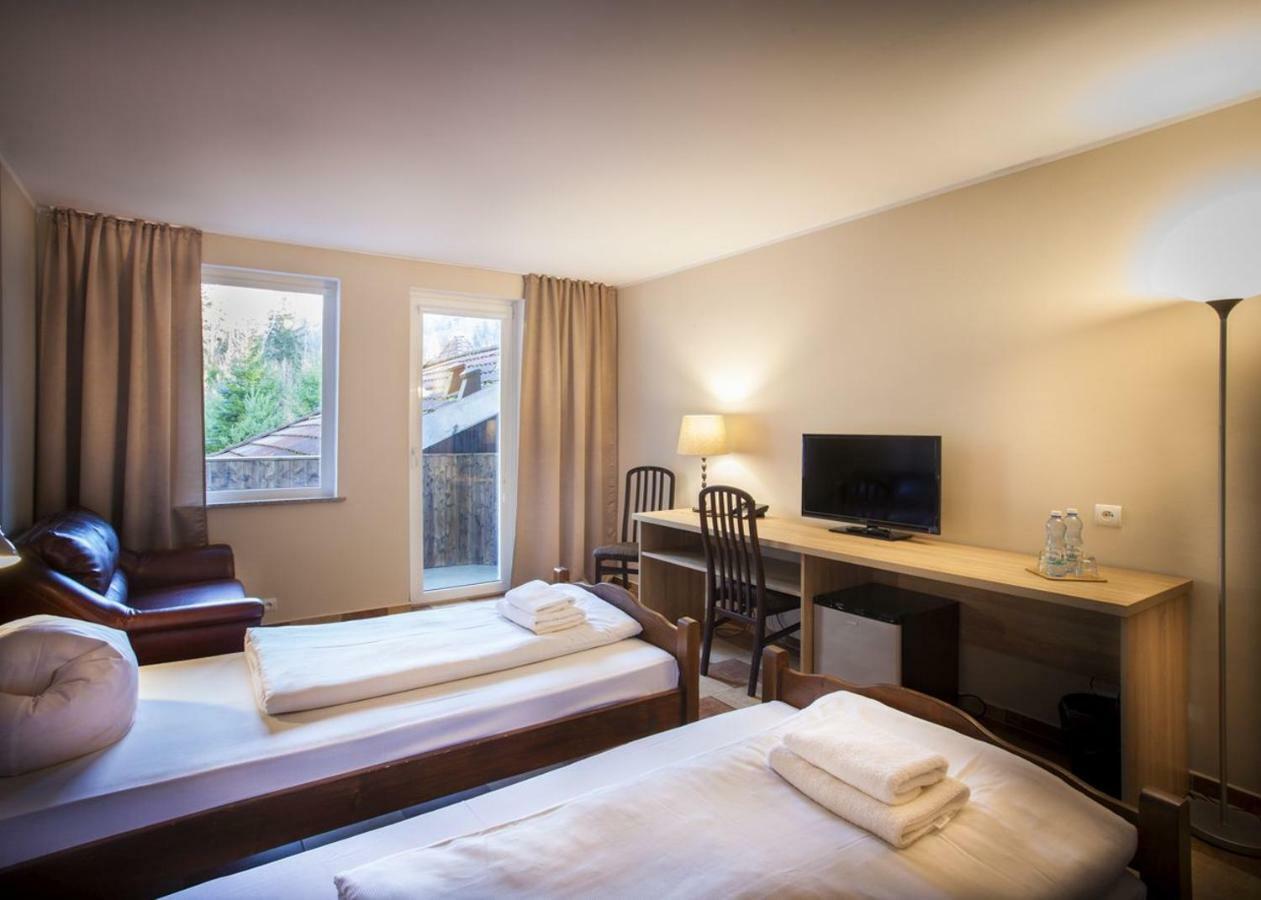 Hotel Las Piechowice Buitenkant foto