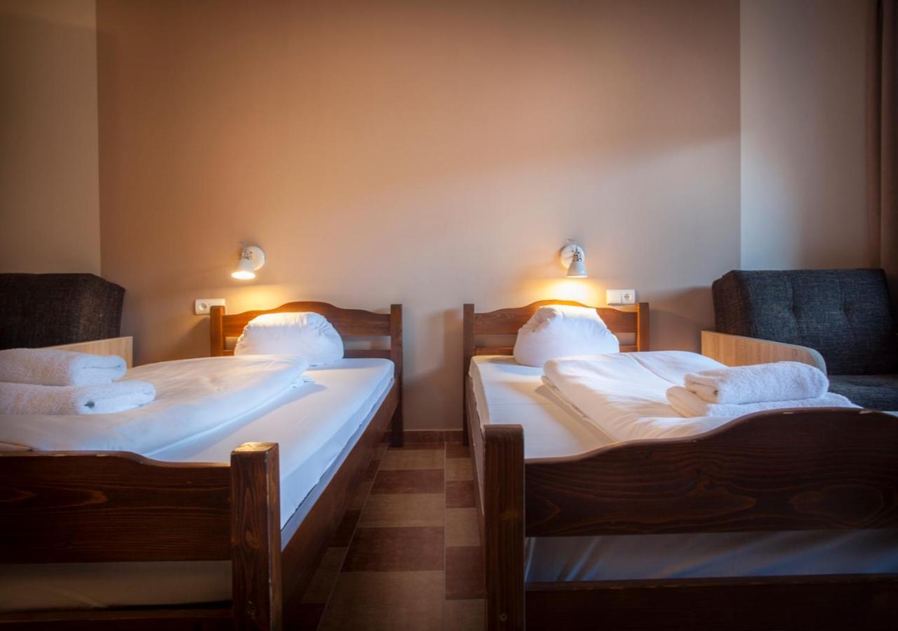 Hotel Las Piechowice Buitenkant foto